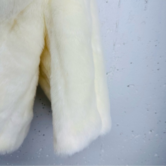 Calvin Klein Women's Medium Ivory Faux Fur Cardigan Short Coat - Picture 6 of 15